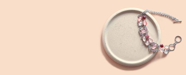 Les bienfaits insoupçonnés des bracelets fantaisie : comment ils peuvent changer votre vie