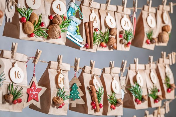 Calendriers de l'Avent chocolatier : comment ajoutent-ils une touche de magie à votre attente de Noël ?