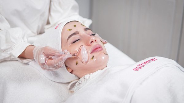 Quels sont les bienfaits de la réflexologie faciale pour la beauté ?